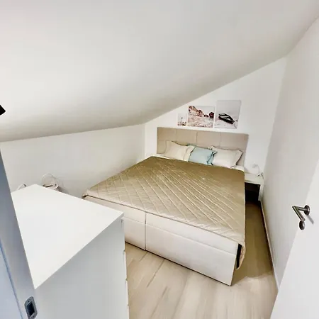 Penthouse Pag Sole Apartman *
